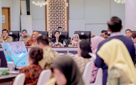 Ketua Dekranasda Sumut, Kahiyang Ayu, buka Rakorda Dekranasda se-Sumut