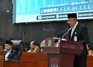 Pj Sekdaprov Sumut, Sulaiman Harahap, sampaikan nota jawaban R-APBD 2026
