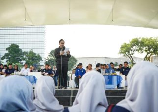Wali Kota Medan, Rico Tri Putra Bayu Waas, hadiri CKG di Lapangan Merdeka Medan