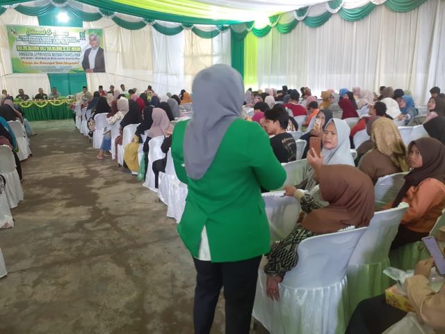 Anggota DPRD Medan Fraksi Hanura-PKB, Roma Uli Silalahi, gelar Reses 4 Masa Sidang 1 Tahun Sidang 2025-2026 di Marelan 5