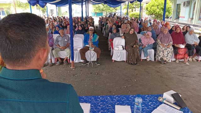 Ketua Fraksi PAN-Perindo DPRD Medan, T. Bahrumsyah, gelar Reses 4 Masa Sidang1 Tahun Sidang 2025-2026 di Belawan 2 (2)