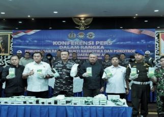 Pj Sekdaprov Sumut, Sulaiman Harahap, pada pemusnahan narkoba di Belawan