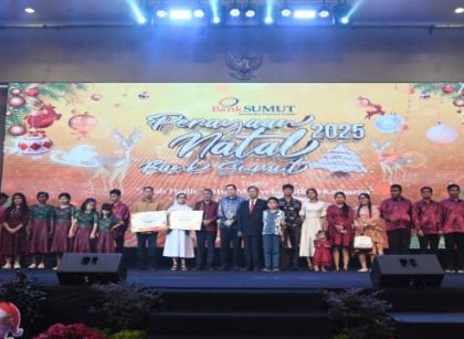 Perayaan Natal keluarga besar Bank Sumut