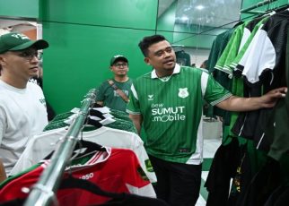 Gubernur Sumut, Bobby Nasution, kunjungi store jersey PSMS Medan