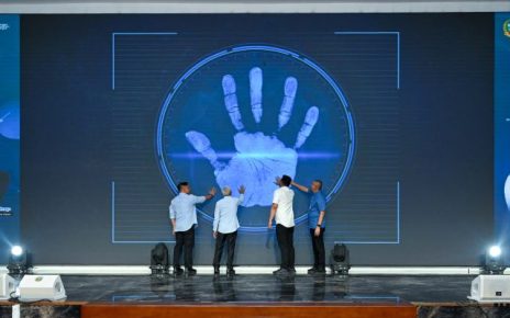 Gubernur Sumut, Bobby Nasution, launching aplikasi Simantap