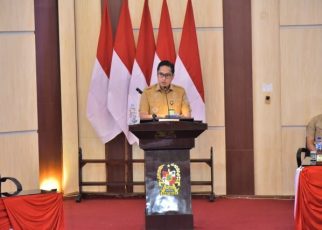 Wali Kota Medan, Rico Tri Putra Bayu Waas, pada paripurna laporan Reses