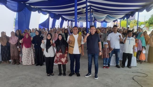 Anggota DPRD Medan Fraksi Partai NasDem, Saipul Bahri, foto bersama usai Sosper II TA 2026 di Medan Labuhan