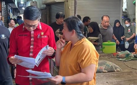 Anggota Komisi 3 DPRD Kota Medan, Agus Setiawan, melakukan kunjungan ke kawasan Pasar Sambas