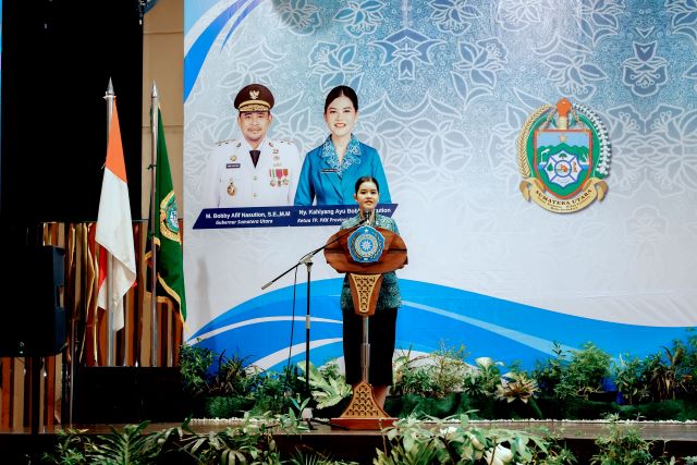 Ketua TP PKK Sumut, Kahiyang Ayu, pada pelatihan tertib administrasi PKK Sumut