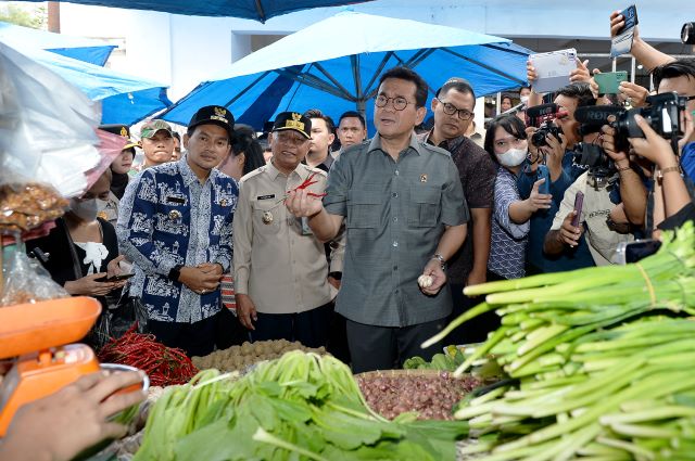 Menteri Perdagangan, Budi Santoso, sidak Pasar Gambir Tebingtinggi