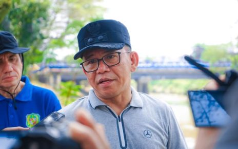 Wakil Wali Kota Medan, Zakiyuddin Harahap, pimpin apel pembersihan sungai 1