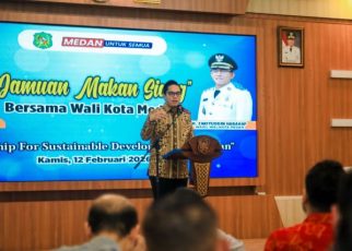 Wali Kota Medan, Rico Tri Putra Bayu Waas, pada jamuan makan siang bersama Partnership for Sustainable Development in Medan