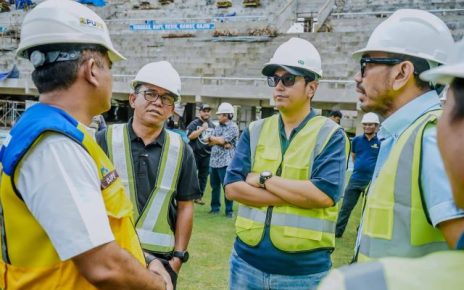 Wali Kota Medan, Rico Tri Putra Bayu Waas, tinjau Stadion Teladan Medan 1