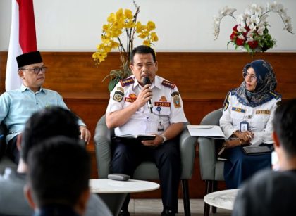 Dinas Perhubungan Sumut beri keterangan kepada wartawan di Kantor Gubernur Sumut