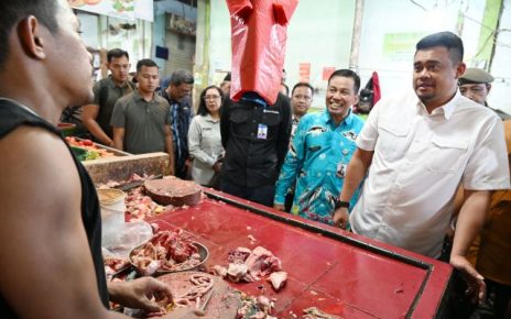 Gubernur Sumut, Bobby Nasution, kunjungi Pasar Sei Sikambing Medan
