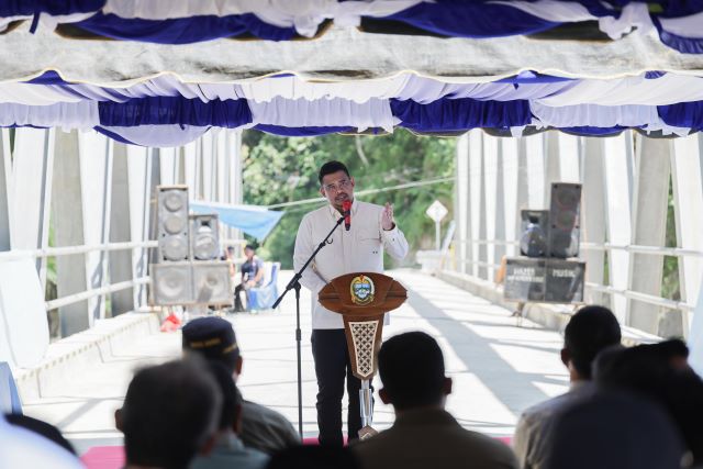 Gubernur Sumut, Bobby Nasution, resmikan jembatan Sipange Tapsel