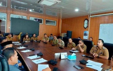 RDP Komisi I DPRD Medan dengan Camat 1