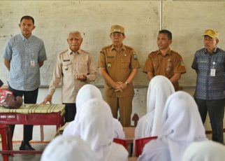 Wakil Gubernur Sumut, Surya, tinjau SMKN 1 Portibi, Kabupaten Paluta