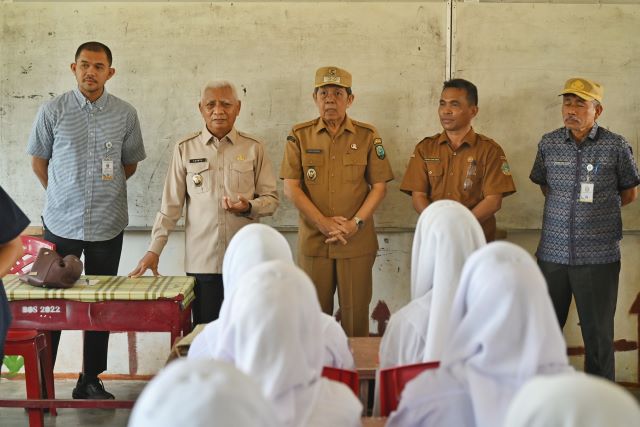 Wakil Gubernur Sumut, Surya, tinjau SMKN 1 Portibi, Kabupaten Paluta