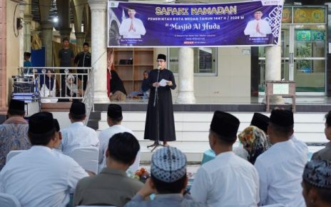 Wali Kota Medan, Rico Tri Putra Bayu Waas, Safari Ramadan di Masjid Al Huda Medan Labuhan