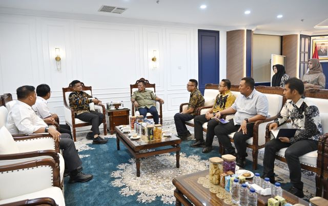 Gubernur Sumut, Bobby Nasution & Bupati Tapteng, Masinton Psaraibu, terima audiensi Kepala BBWS Sumatera II Medan