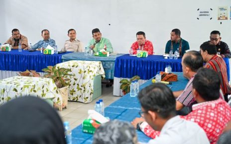 Gubernur Sumut, Bobby Nasution, pimpin pertemuan terkait SMA 5 Siantar