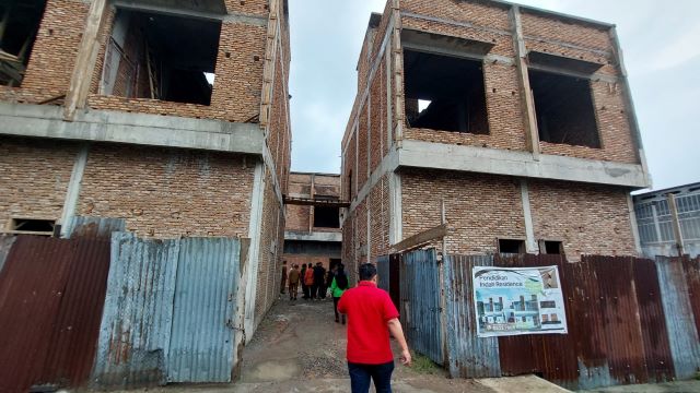 Komisi IV DPRD Medan sidak bangunan bermasalah