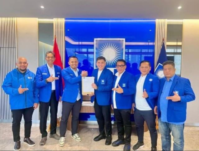 Pengurus DPD PAN Kota Medan terima SK Kepengurusan dari DPP