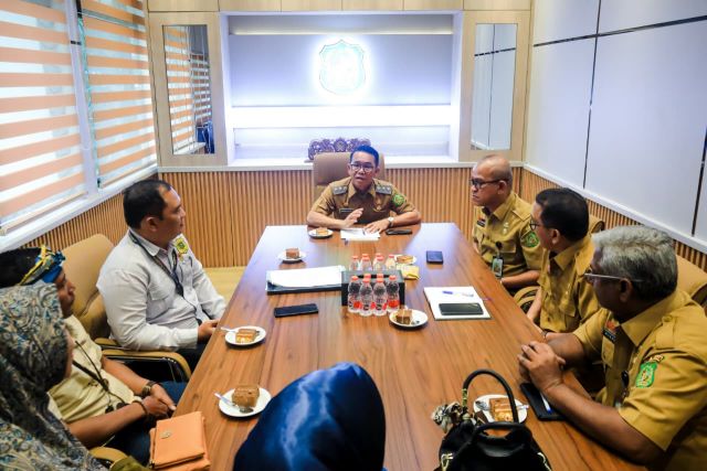 Wakil Wali Kota Medan, Zakiyuddin Harahap, menerima audiensi Relawan Kesehatan Probis Sumut