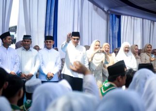 Wali Kota Medan, Rico Tri Putra Bayu Waas, buka pawai taaruf MTQ ke 59