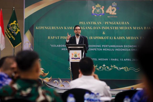 Wali Kota Medan, Rico Tri Putra Bayu Waas, hadiri pelantikan pengurus KADIN 2025–2030