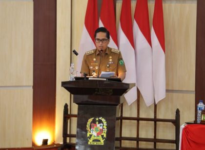 Wali Kota Medan, Rico Tri Putra Bayu Waas, sampaikan sambutan pada sidang paripurna penyampaian rekomendasi LKPj 2025