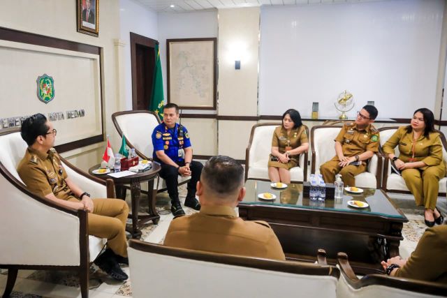 Wali Kota Medan, Rico Tri Putra Bayu Waas, terima audiensi Panitia Paskah Kota Medan 2026