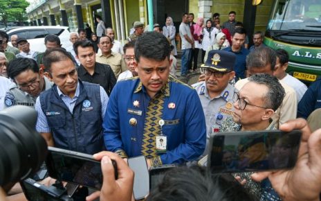 Gubernur Sumut, Bobby Nasution, beri keterangan usai mengunjungi ALS