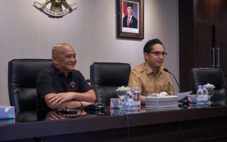 Pansus Aset DPRD Kota Medan melakukan kunjungan ke Balai Kota Medan 1