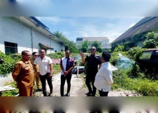 Pansus Penertiban Aset tinjau gudang