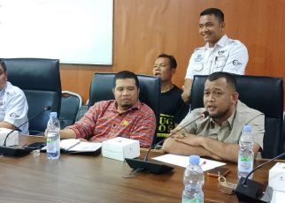Wakil Ketua DPRD Kota Medan, Hadi Suhendra, dalam RDP dengan PUD Pasar