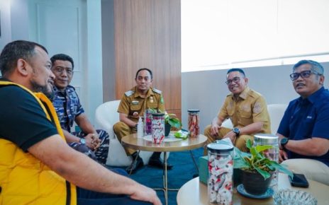 Wakil Wali Kota Medan, Zakiyuddin Harahap, melakukan kunjungan ke Pelindo