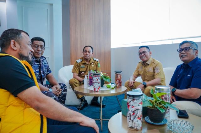 Wakil Wali Kota Medan, Zakiyuddin Harahap, melakukan kunjungan ke Pelindo
