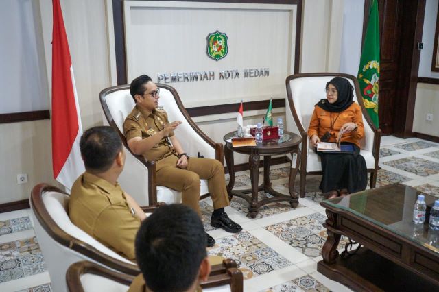Wali Kota Medan, Rico Tri Putra Bayu Waas, terima kunjungan Kepala BPS