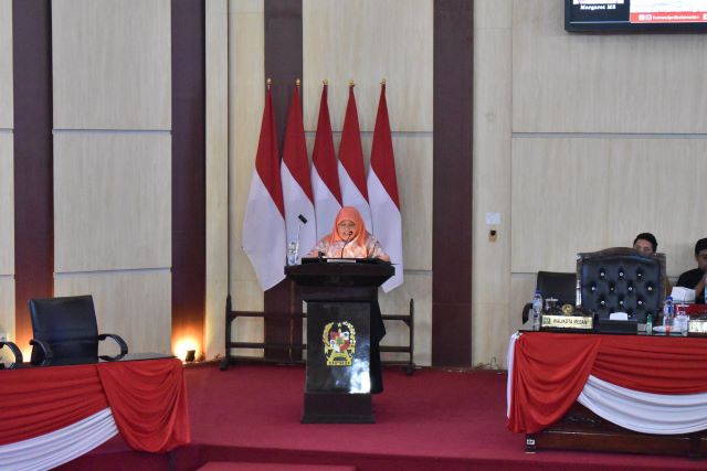 Anggota DPRD Medan Fraksi PKS, Sri Rezeki