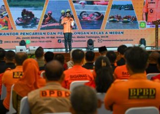 Gubernur Sumut, Bobby Nasution, pada pelatihan potensi pencarian di air