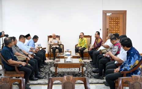 Wakil Gubernur Sumut, Surya, terima audiensi BNPT