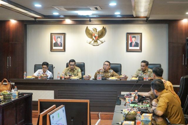 Wakil Wali Kota Medan, Zakiyuddin Harahap, pimpin rapat pembangunan RS Pirngadi