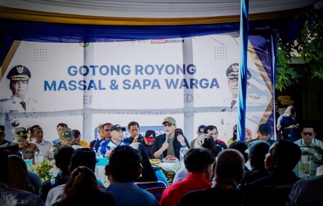 Wali Kota Medan, Rico Tri Putra Bayu Waas, sapa warga di Medan Johor