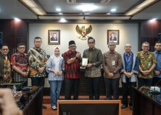 Wali Kota Medan, Rico Tri Putra Bayu Waas, terima kunjungan Wali Kota Tanjung Pinang