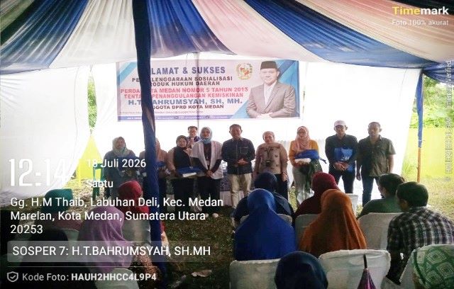 Anggota DPRD Medan Fraksi PAN-Perindo, T. Bahrumsyah, foto bersama usai Sosper VII TA 2026 di Marelan 1