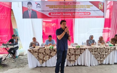 Bendahara Fraksi PSI DPRD Medan, Reinhart Jeremy Anindhita, gelar Sosper VII TA 2026 di Medan Perjuangan 1