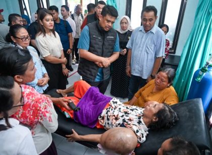 Gubernur Sumut, Bobby Nasution, kunjungi Puskesmas Lagundri 1