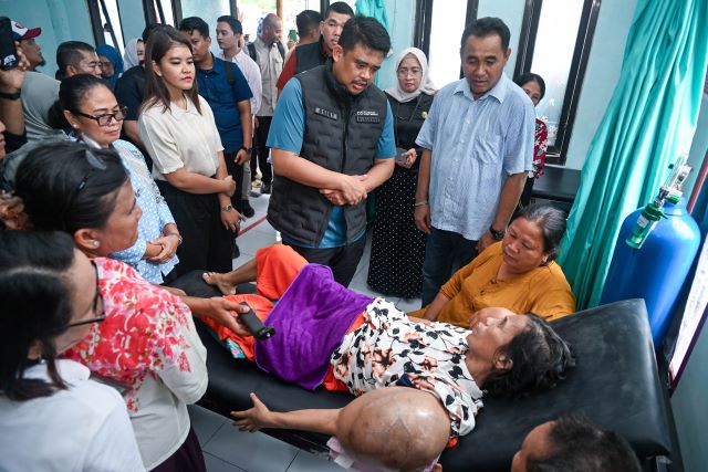 Gubernur Sumut, Bobby Nasution, kunjungi Puskesmas Lagundri 1